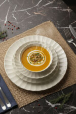 Porreal Porselen 6 Kişilik 24 Parça Gold File Detaylı Yemek Takımı - Görsel 4