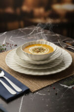 Porreal Porselen 6 Kişilik 24 Parça Gold File Detaylı Yemek Takımı