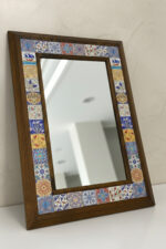 El Yapımı Ahşap Çerçeveli Etnik Desenli Çini Karolu Ayna - Görsel 3