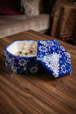 El Yapımı Dekoratif Çini Altıgen Mücevher Kutusu - Görsel 2