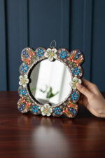 El Yapımı İşlemeli Çini Ayna