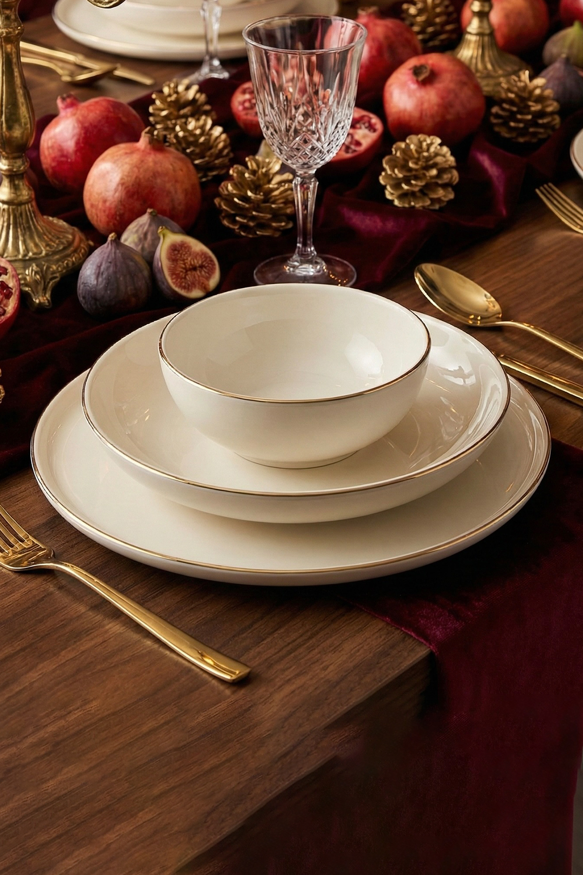 0000_0005_1763772579810 Tulü Porselen Elif Serisi 6 Kişilik 24 Parça Gold File Detaylı Yemek Takımı - Görsel 1