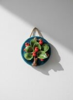 El Yapımı Kabartmalı Nar Ağacı Seramik Duvar Süsü (14cm) - Görsel 2