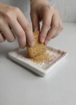 El Yapımı Seramik Rende Tabağı (10 cm) - Sarımsak, Zencefil, Meyve Püresi ve Bebek Maması Hazırlayıcı - Görsel 3