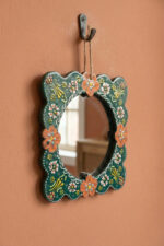 El Yapımı İşlemeli Çini Ayna - Görsel 5